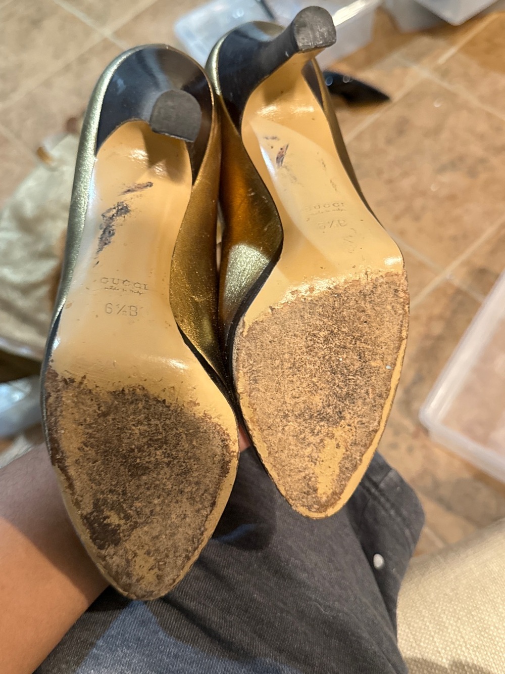 Gucci Metallic Gold Pointed Toe Heels